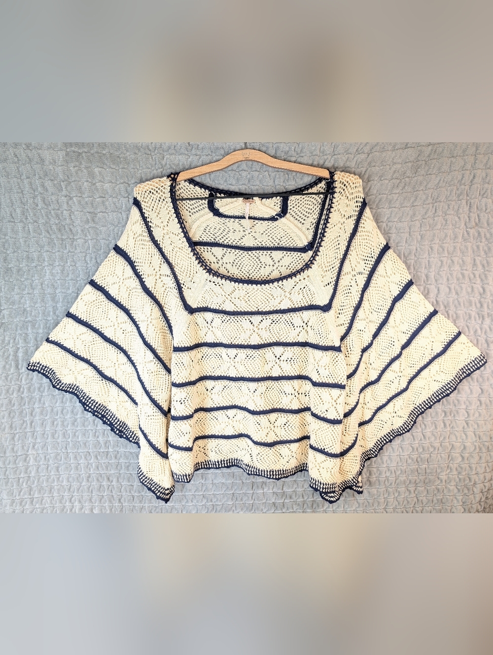 Free People Crochet Top XS Fits Loose - Cream And Navy - Swimsuit Cover